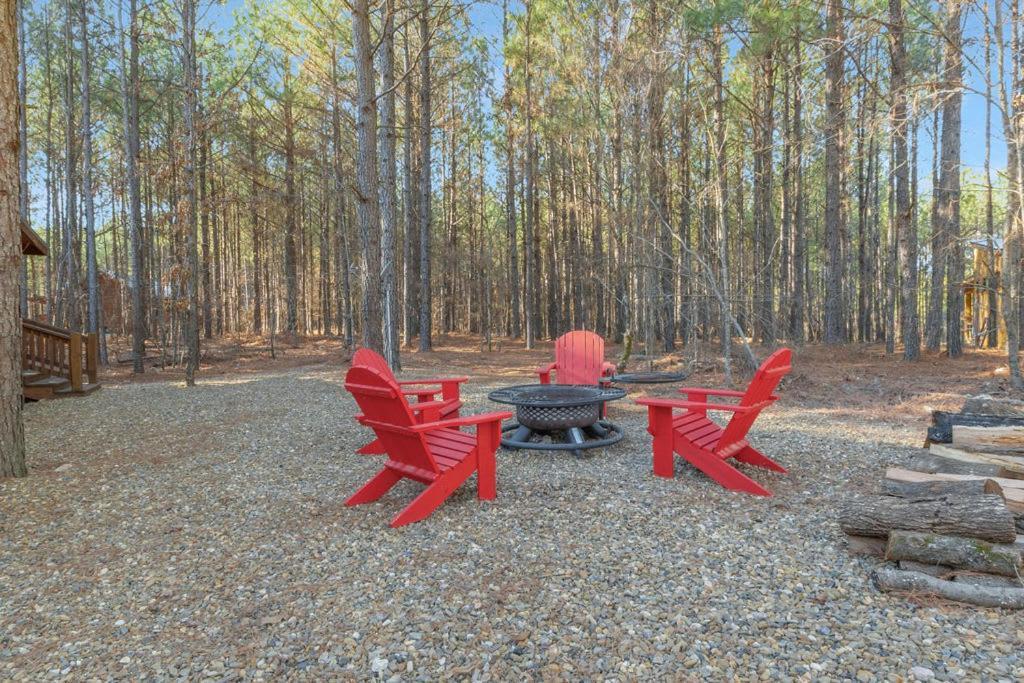 Large Luxury 2Br Cabin W Hot Tub Double Trouble Was Designed For Fun Comfort And Memories Minutes From Buzzling Hochatown And Beautiful Beaver Bend State Park Broken Bow Exterior photo