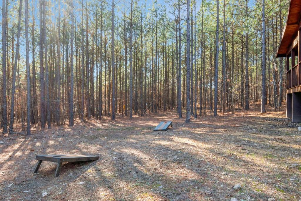 Large Luxury 2Br Cabin W Hot Tub Double Trouble Was Designed For Fun Comfort And Memories Minutes From Buzzling Hochatown And Beautiful Beaver Bend State Park Broken Bow Exterior photo