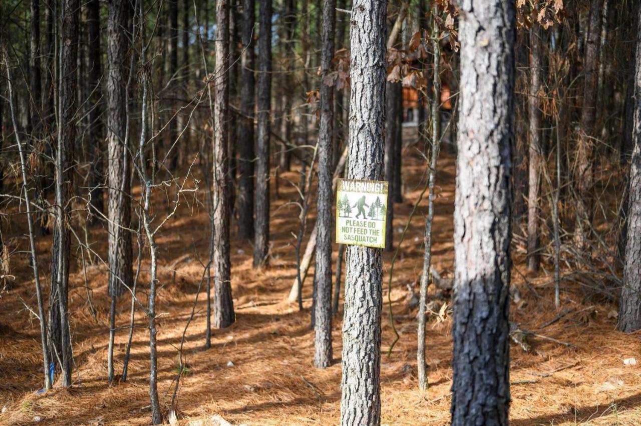 Large Luxury 2Br Cabin W Hot Tub Double Trouble Was Designed For Fun Comfort And Memories Minutes From Buzzling Hochatown And Beautiful Beaver Bend State Park Broken Bow Exterior photo
